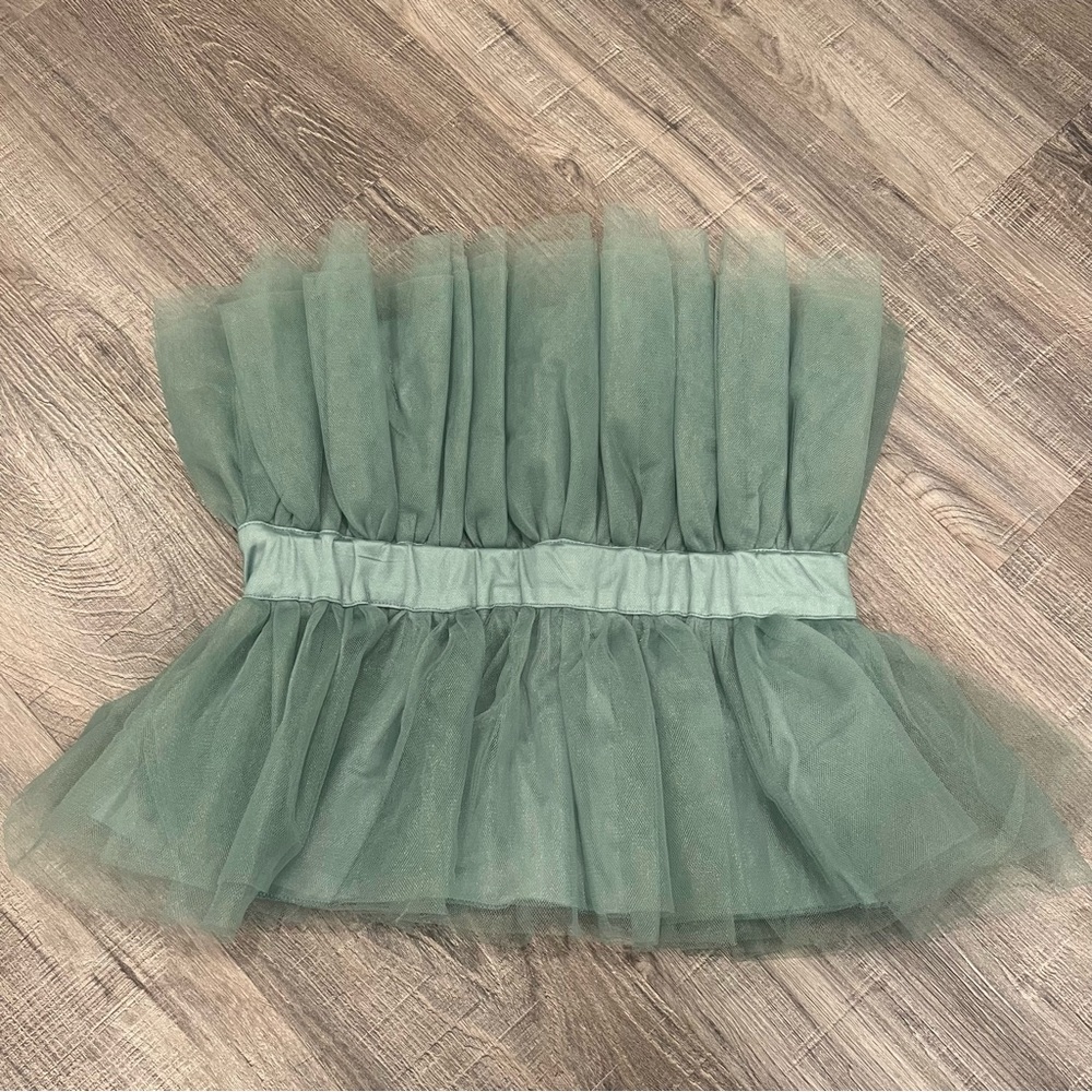 Vici strapless ruffle top